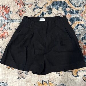 Black High-Waisted Shorts by Marella size 6